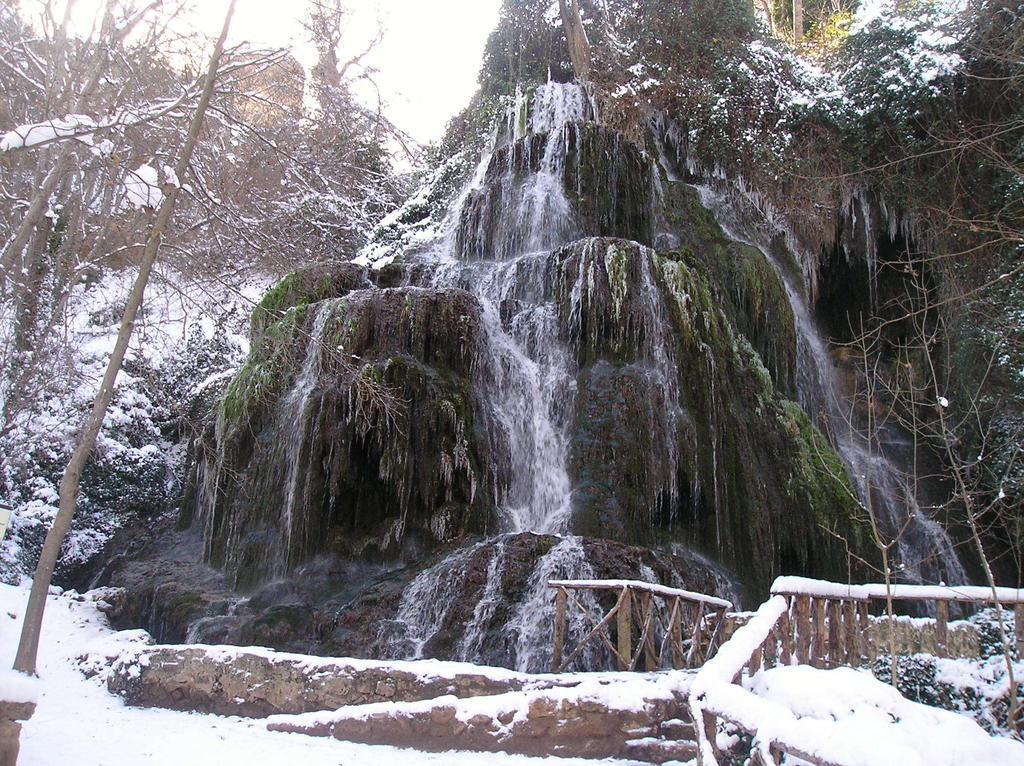 Casa Rural Ruta Del Agua 4 Hab Al Lado Monasterio De Piedra Munébrega Eksteriør bilde